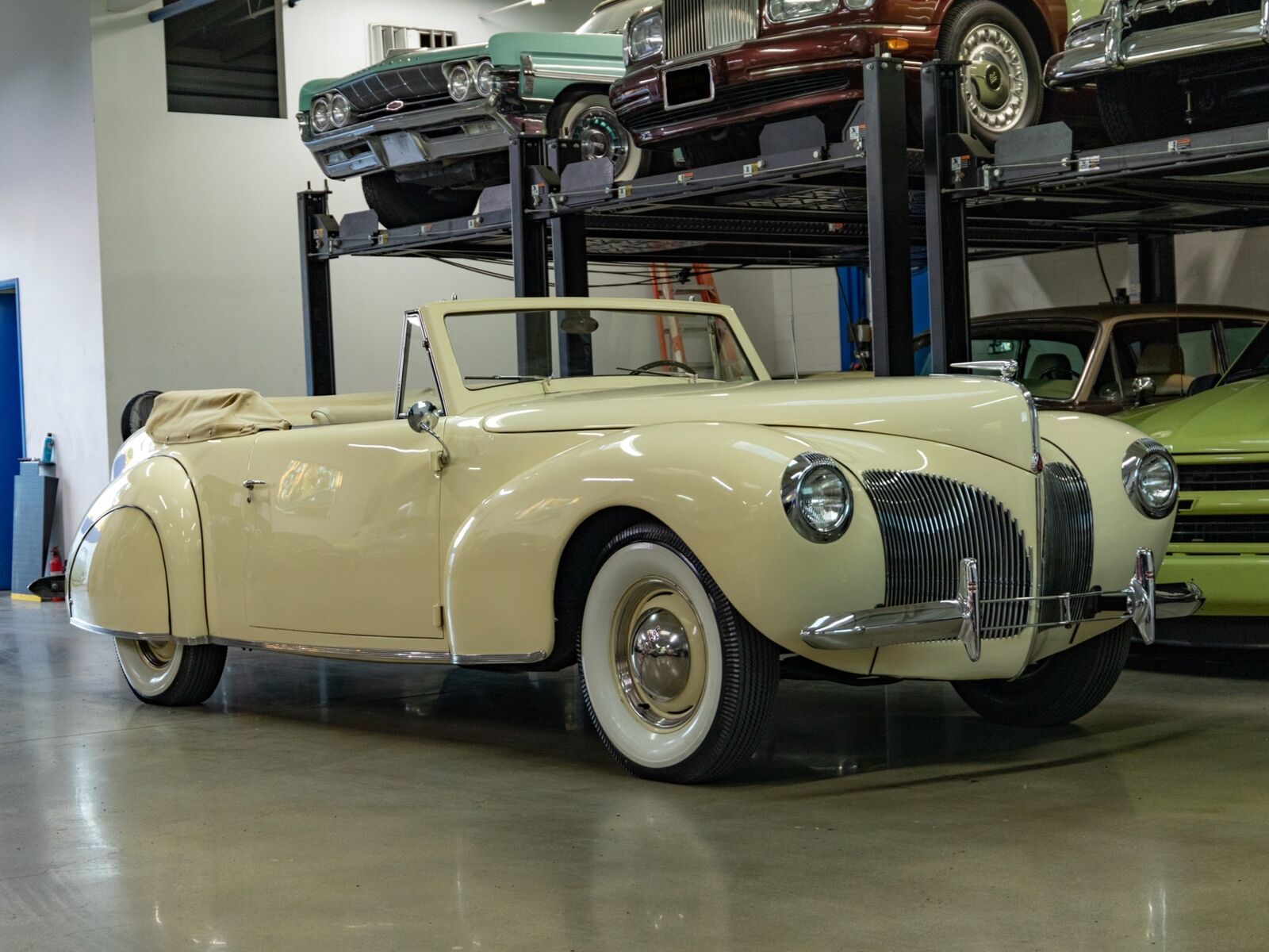 Lincoln-MKZZephyr-Cabriolet-1940-Other-Color-51655-9