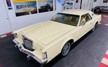 Lincoln-Mark-Series-1979-Cream-Tan-58530-17