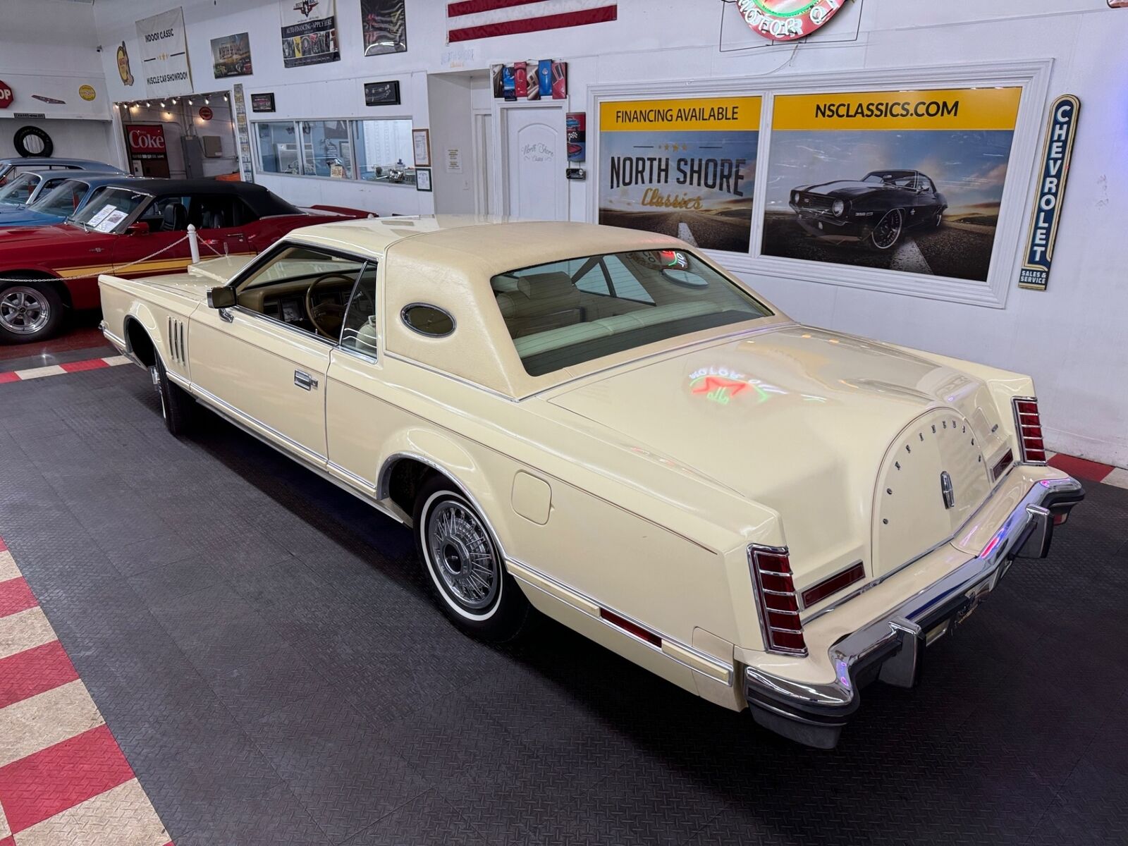 Lincoln-Mark-Series-1979-Cream-Tan-58530-2