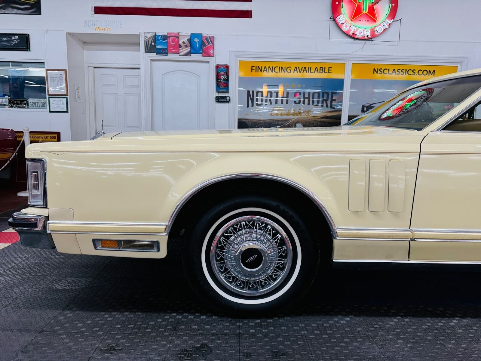 Lincoln-Mark-Series-1979-Cream-Tan-58530-22