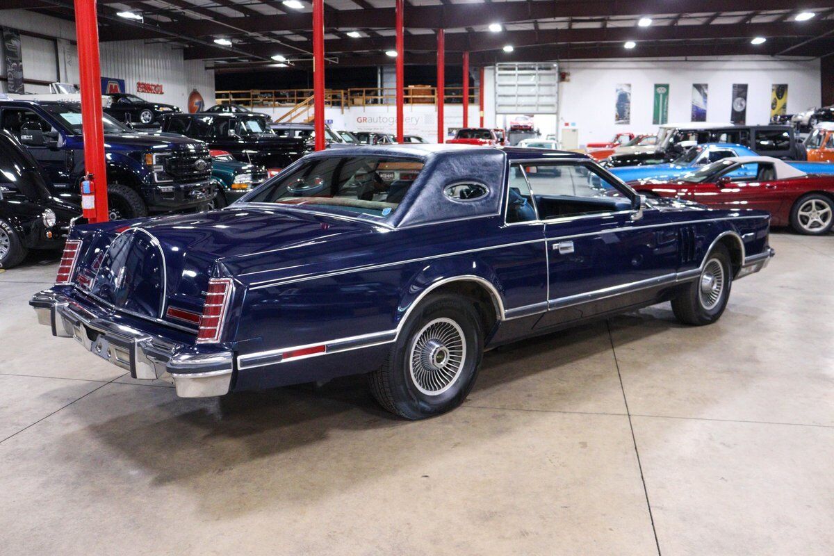 Lincoln-Mark-Series-Berline-1977-Blue-Gray-54650-7