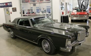 Lincoln-Mark-Series-Coupe-1969-Dark-ivy-metallic-Green-92238-4