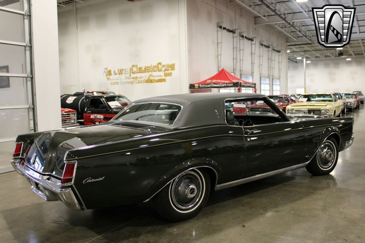 Lincoln-Mark-Series-Coupe-1969-Dark-ivy-metallic-Green-92238-6