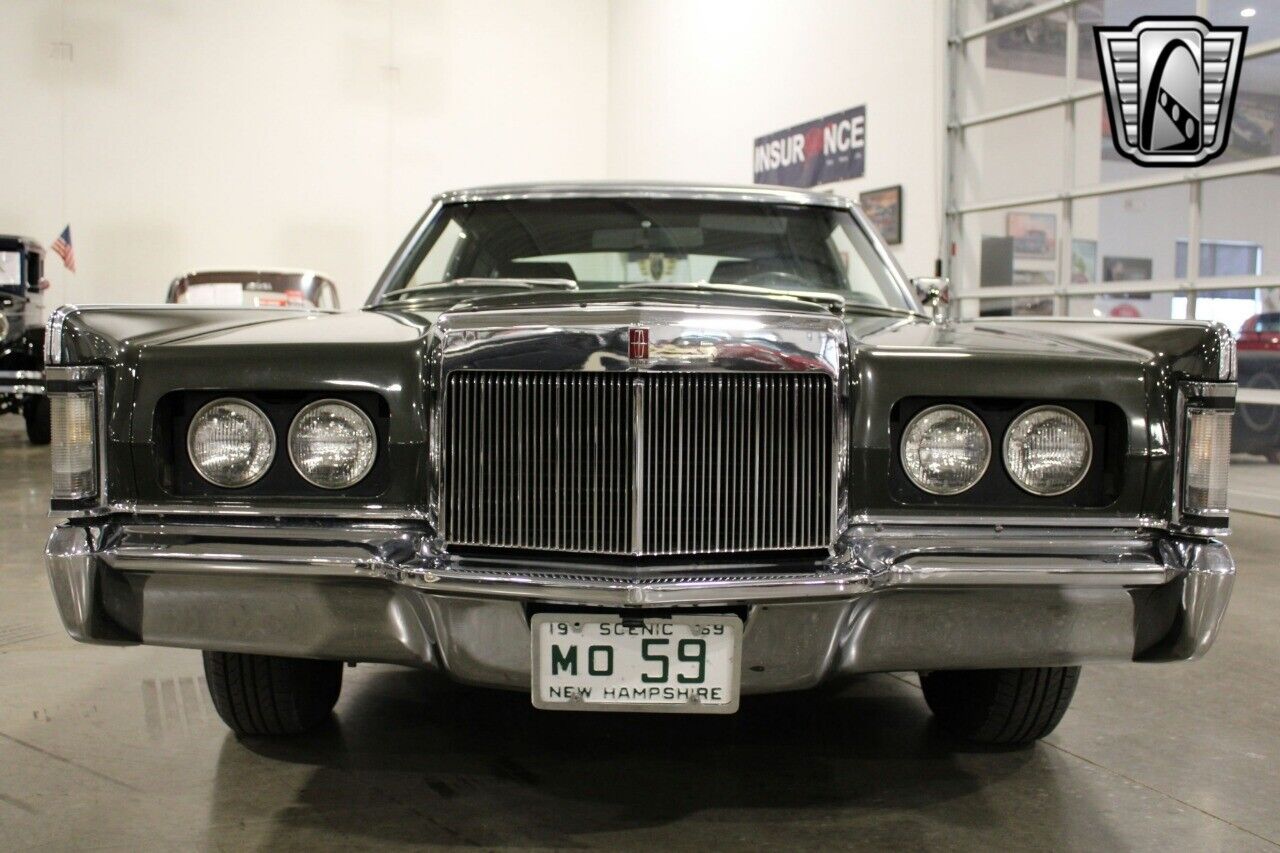 Lincoln-Mark-Series-Coupe-1969-Dark-ivy-metallic-Green-92238-9