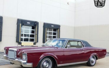 Lincoln-Mark-Series-Coupe-1969-Red-Maroon-18527-6