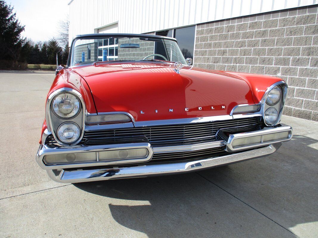 Lincoln-Premiere-Convertible-1957-Red-Black-149270-4