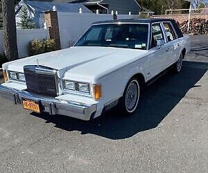 Lincoln Town Car  1989 à vendre