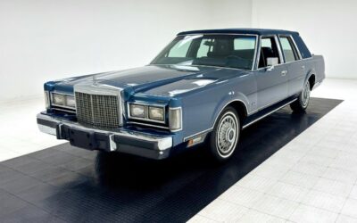 Lincoln Town Car Berline 1987 à vendre