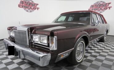 Lincoln-Town-Car-Berline-1988-Maroon-Red-11370-2