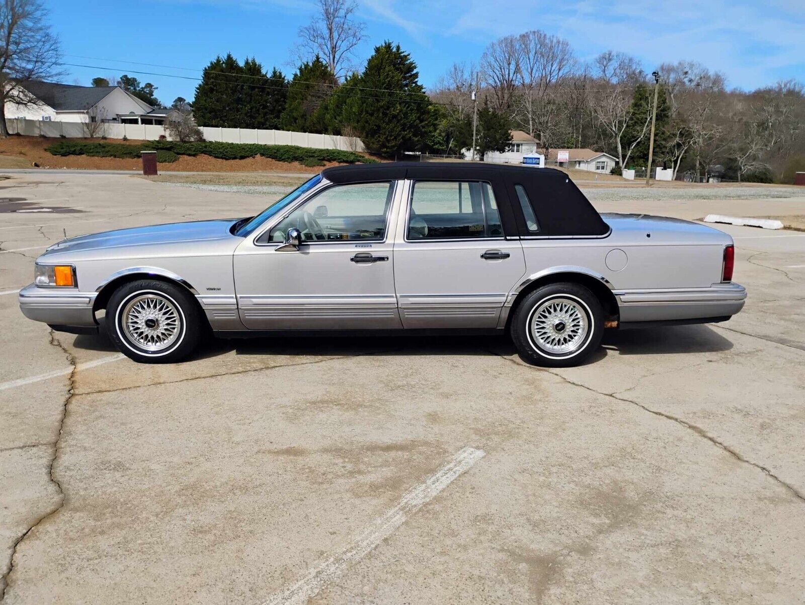 Lincoln-Town-Car-Berline-1991-Silver-Gray-133576-10