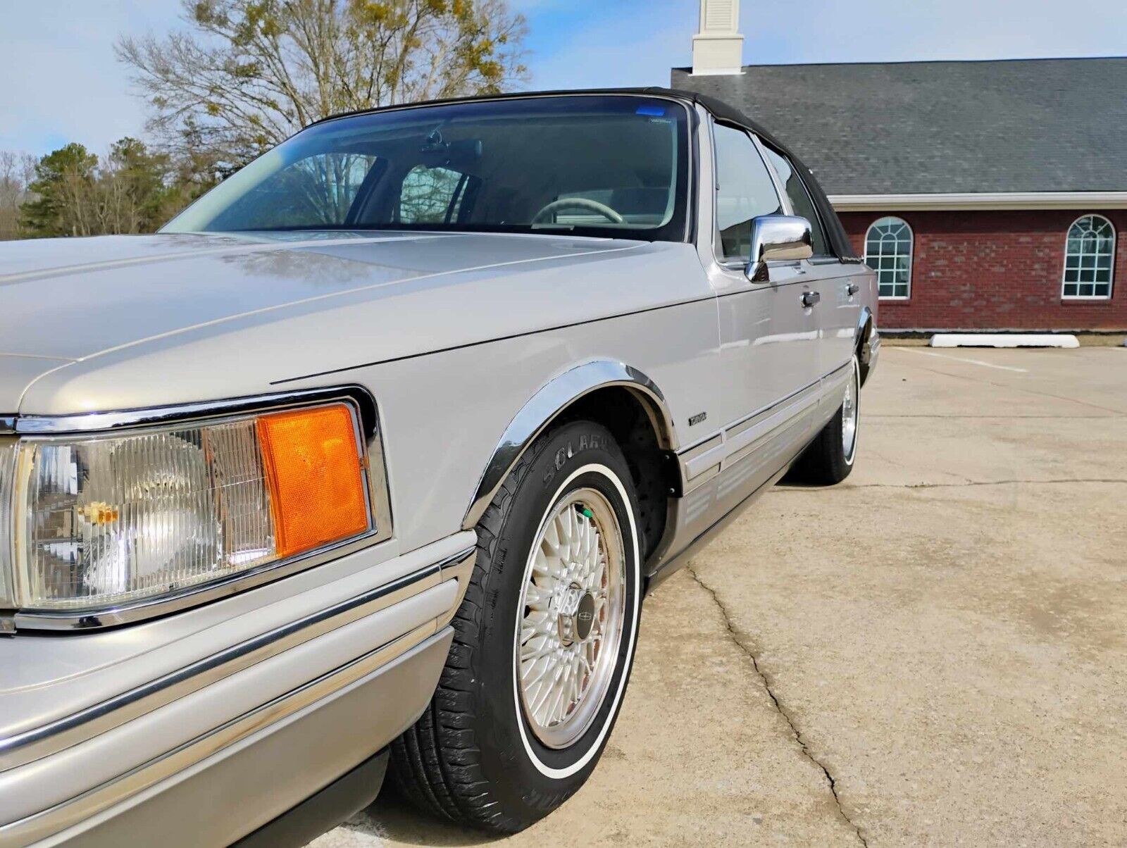 Lincoln-Town-Car-Berline-1991-Silver-Gray-133576-13