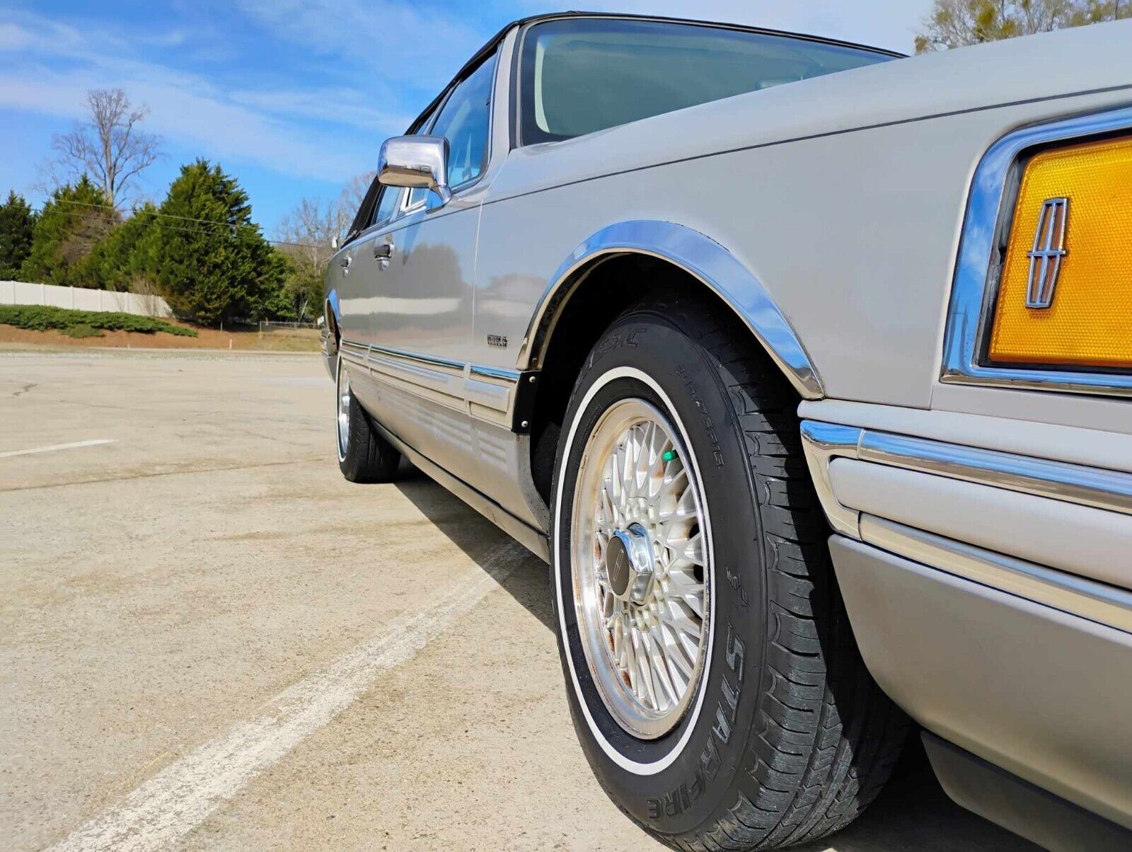 Lincoln-Town-Car-Berline-1991-Silver-Gray-133576-14