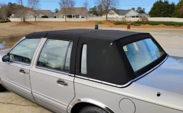 Lincoln-Town-Car-Berline-1991-Silver-Gray-133576-16