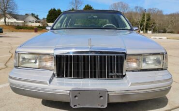 Lincoln-Town-Car-Berline-1991-Silver-Gray-133576-23