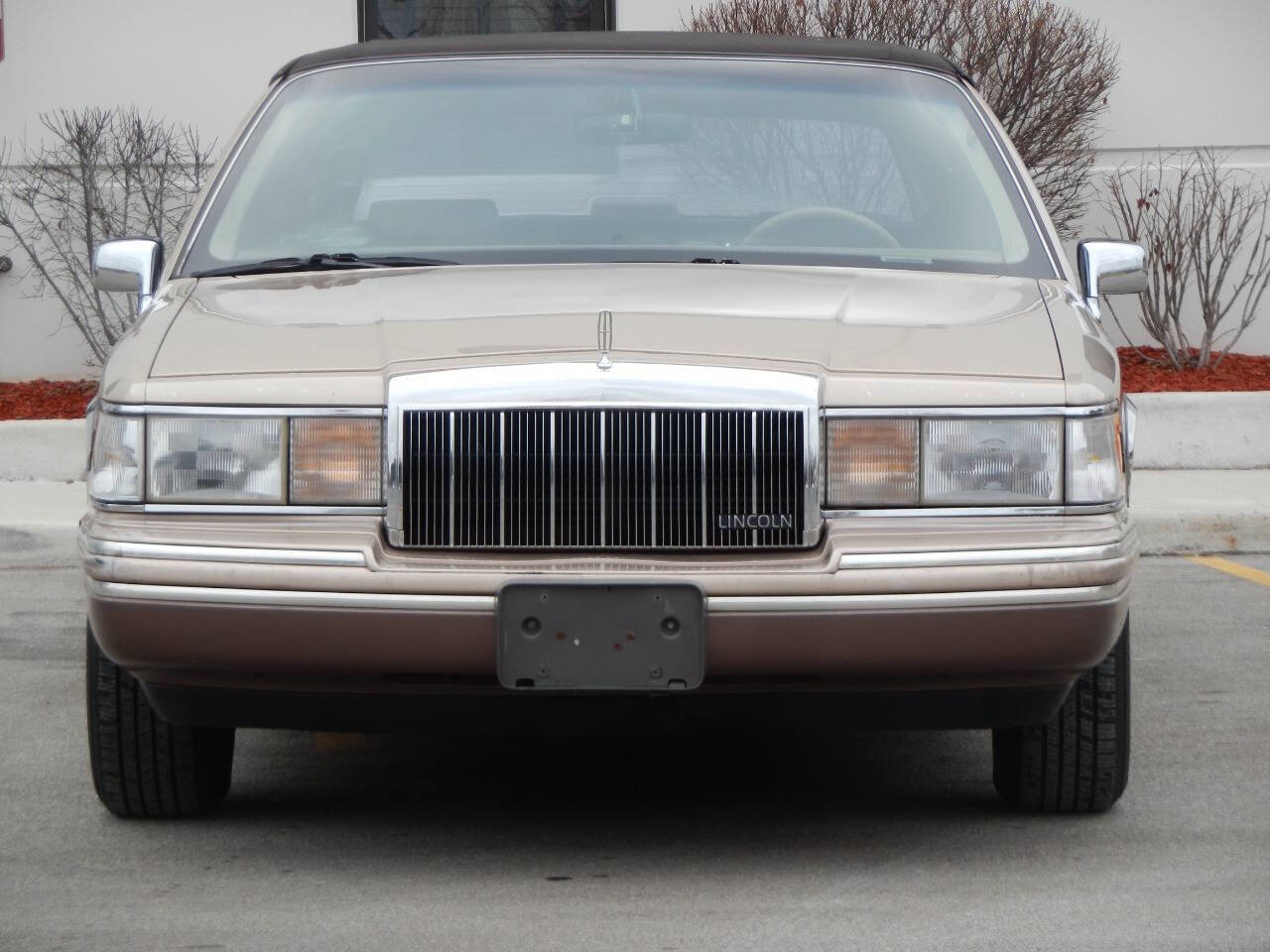 Lincoln-Town-Car-Berline-1992-Gold-Beige-178248-6