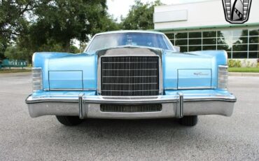 Lincoln-Town-Car-Coupe-1977-Blue-Blue-134910-10