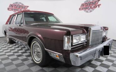 Lincoln-Town-car-1988-custom-11370-8