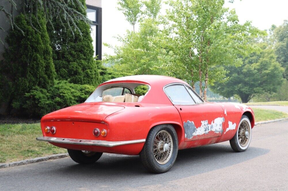 Lotus-Elite-Coupe-1960-Red-Tan-0-4