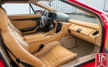 Lotus-Esprit-Coupe-1993-Red-Biscuit-44762-21