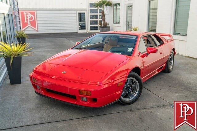 Lotus-Esprit-Coupe-1993-Red-Biscuit-44762-3