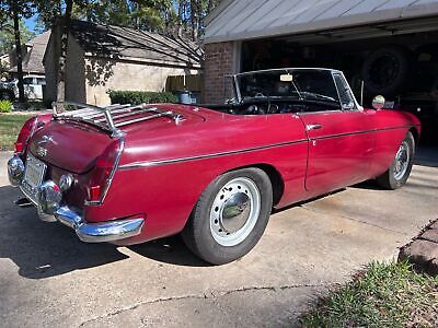 MG-B-Cabriolet-1963-Red-101389-2