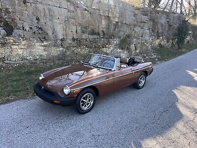 MG-B-Cabriolet-1980-Brown-Brown-72062-1