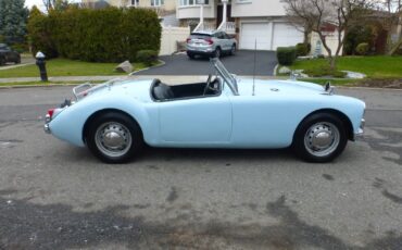 MG-MGA-Cabriolet-1957-Blue-Black-99999-3