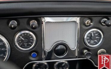 MG-MGA-Cabriolet-1958-Red-Black-11623-25