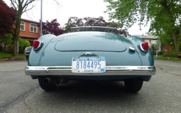 MG-MGA-Cabriolet-1962-Green-Black-99999-9