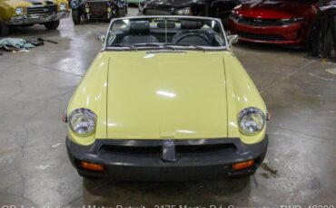 MG-MGB-1976-Yellow-Black-16316-10