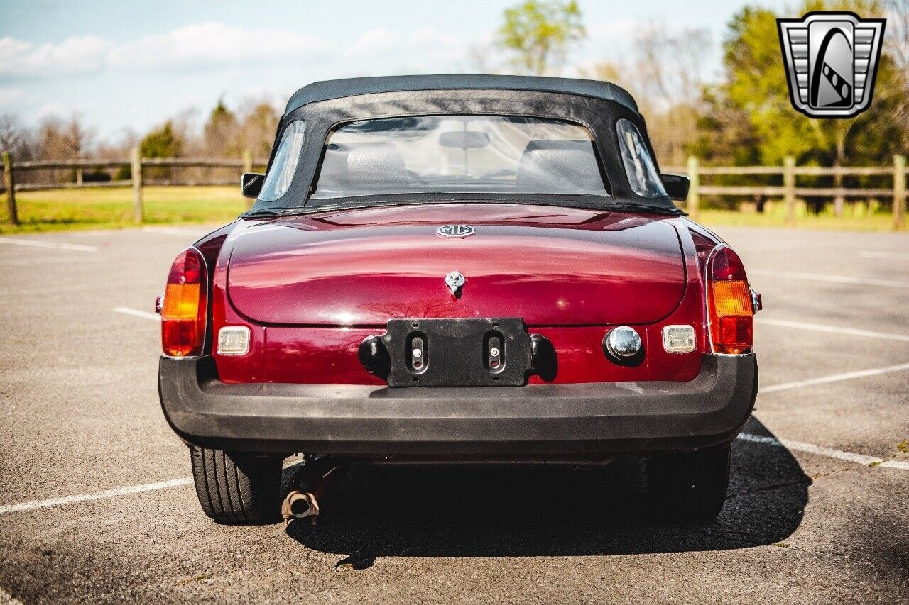 MG-MGB-1979-Red-Black-153140-6