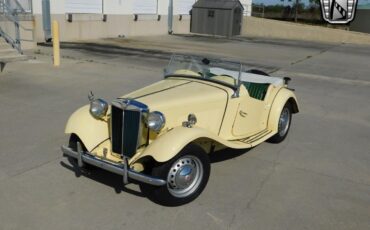 MG-MGB-Cabriolet-1954-Yellow-Brown-93635-9