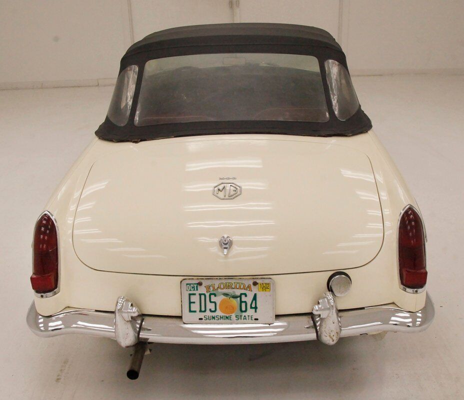 MG-MGB-Cabriolet-1964-White-Red-75910-7