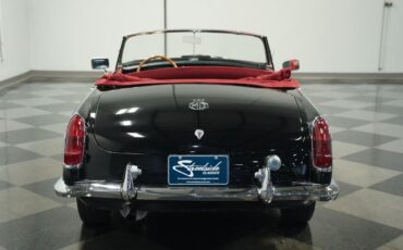 MG-MGB-Cabriolet-1967-Black-Red-32800-8