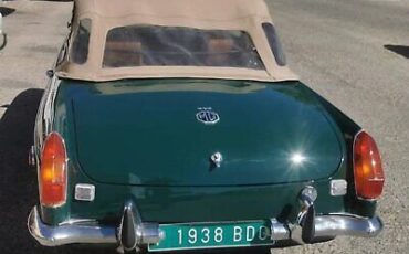 MG-MGB-Cabriolet-1970-Green-Brown-41843-4