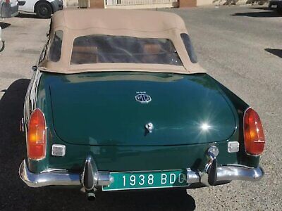 MG-MGB-Cabriolet-1970-Green-Brown-41843-4