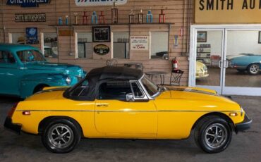 MG-MGB-Cabriolet-1978-Black-Black-127421-7