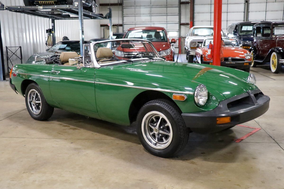 MG-MGB-Cabriolet-1979-Green-Tan-77947-11