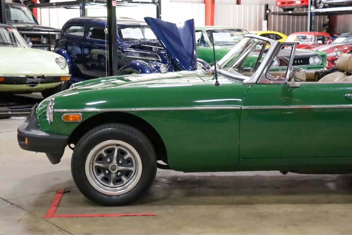 MG-MGB-Cabriolet-1979-Green-Tan-77947-2