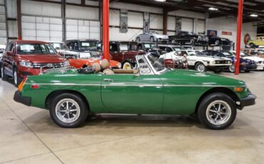 MG-MGB-Cabriolet-1979-Green-Tan-77947-9