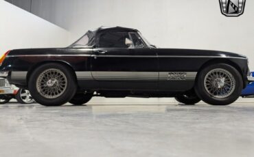 MG-MGB-Cabriolet-1980-Black-BlCK-84717-8