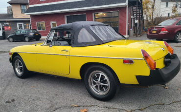 MG-MGB-Cabriolet-1980-Yellow-Black-88900-5