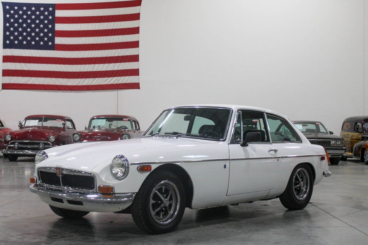 MG MGB-GT  year1}