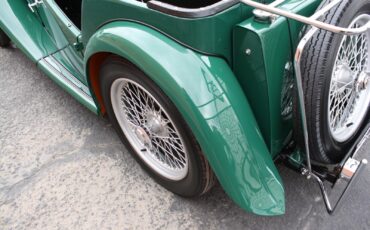 MG-T-Series-1949-Green-Black-999999-35