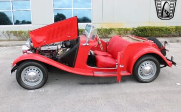 MG-T-Series-1951-Red-Red-71199-11