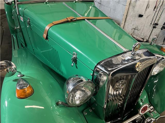 MG-T-Series-1953-Green-Tan-2042-19