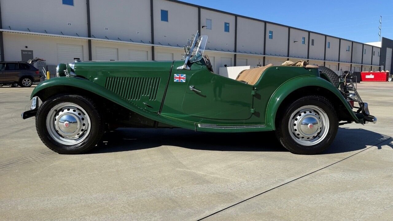 MG-T-Series-Cabriolet-1951-Green-Tan-3685-11