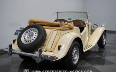 MG-T-Series-Cabriolet-1952-Cream-Tan-946-11