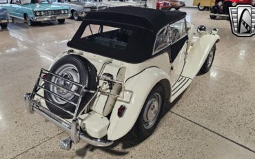 MG-T-Type-Cabriolet-1950-White-Green-16291-4