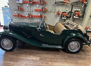 MG-TD-Cabriolet-1953-Green-Tan-81396-5